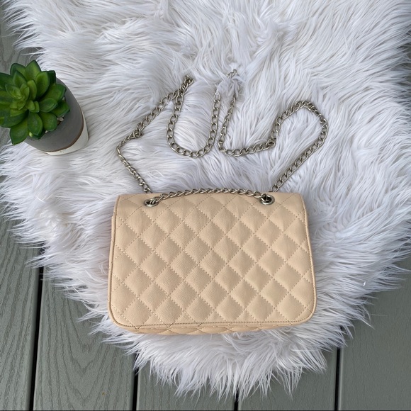 Express quilted crossbody bag - Picture 4 of 5